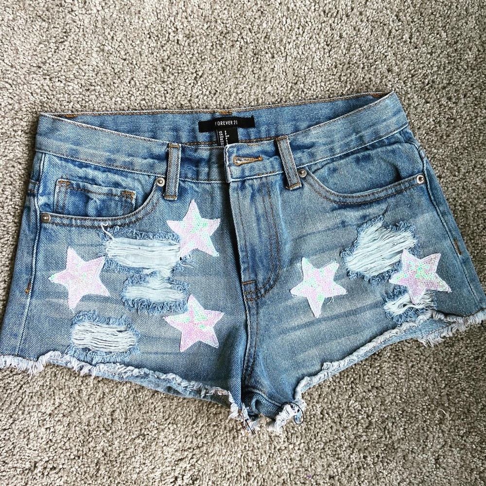 Forever 21 star shorts